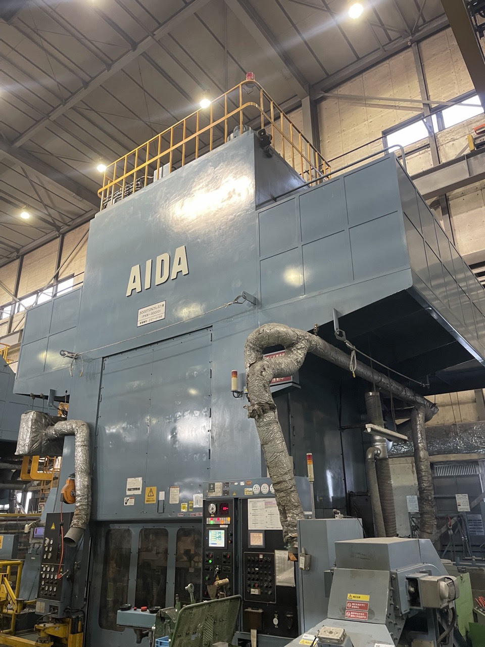 Presse de forge à froid Aida PKW-30000