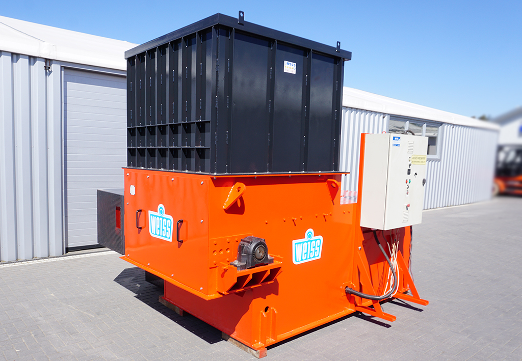 Broyeur à bois WEISS CR60