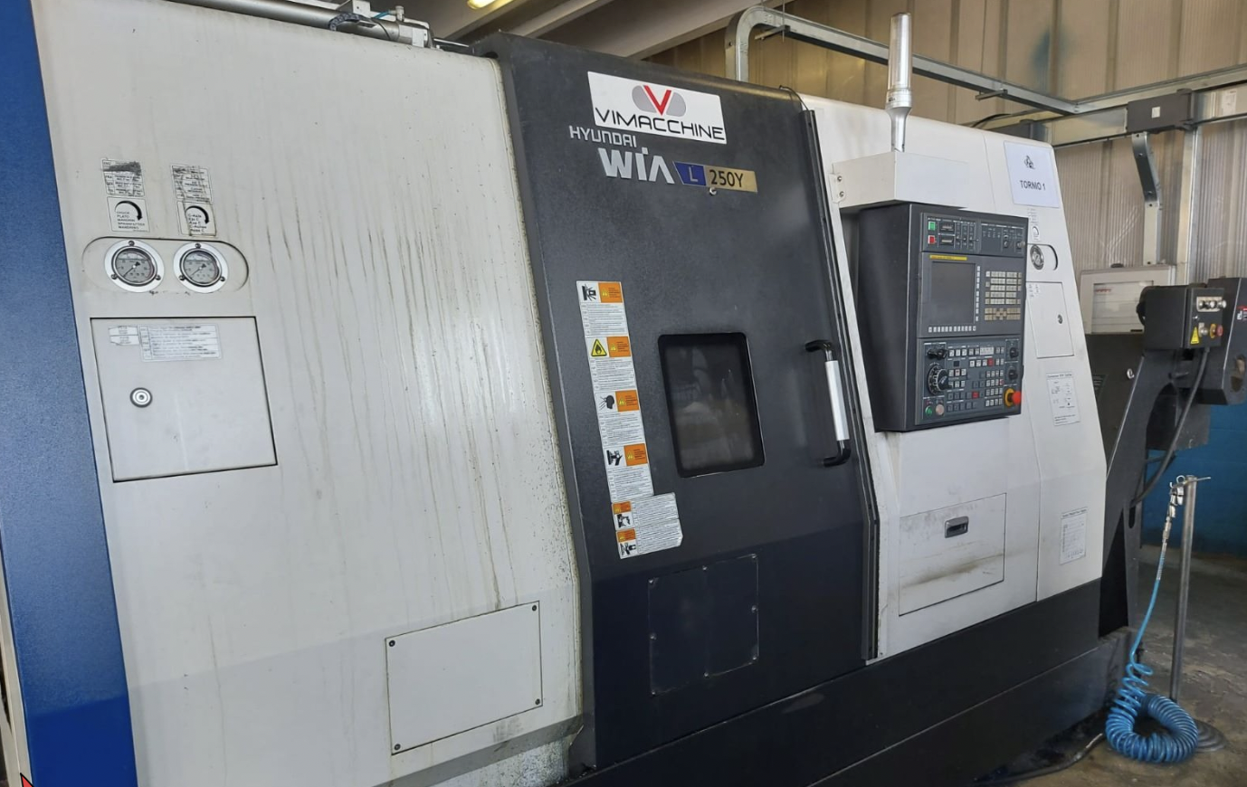 Tour cnc Hyundai Wia F400