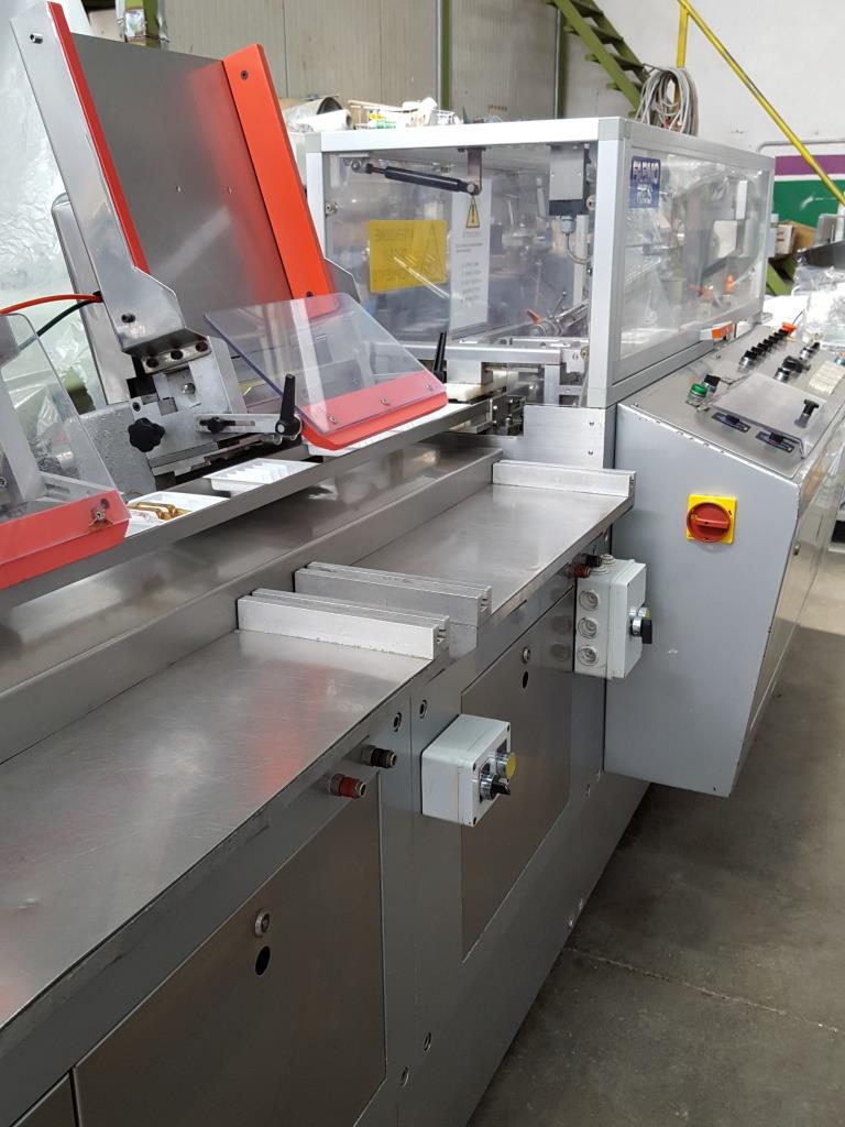 Ligne de formage remplissage operculage Farmo Res 70