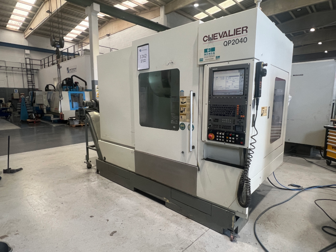 Centre d'usinage vertical CHEVALIER QP2040 d'occasion