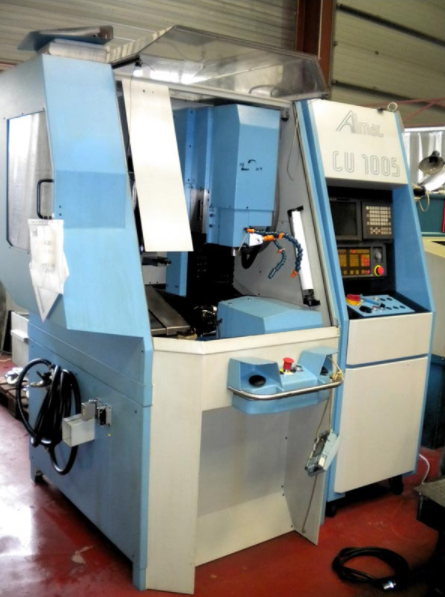 Centre d'usinage ALMAC CU 1005 d'occasion - 5 axes Bonne affaire