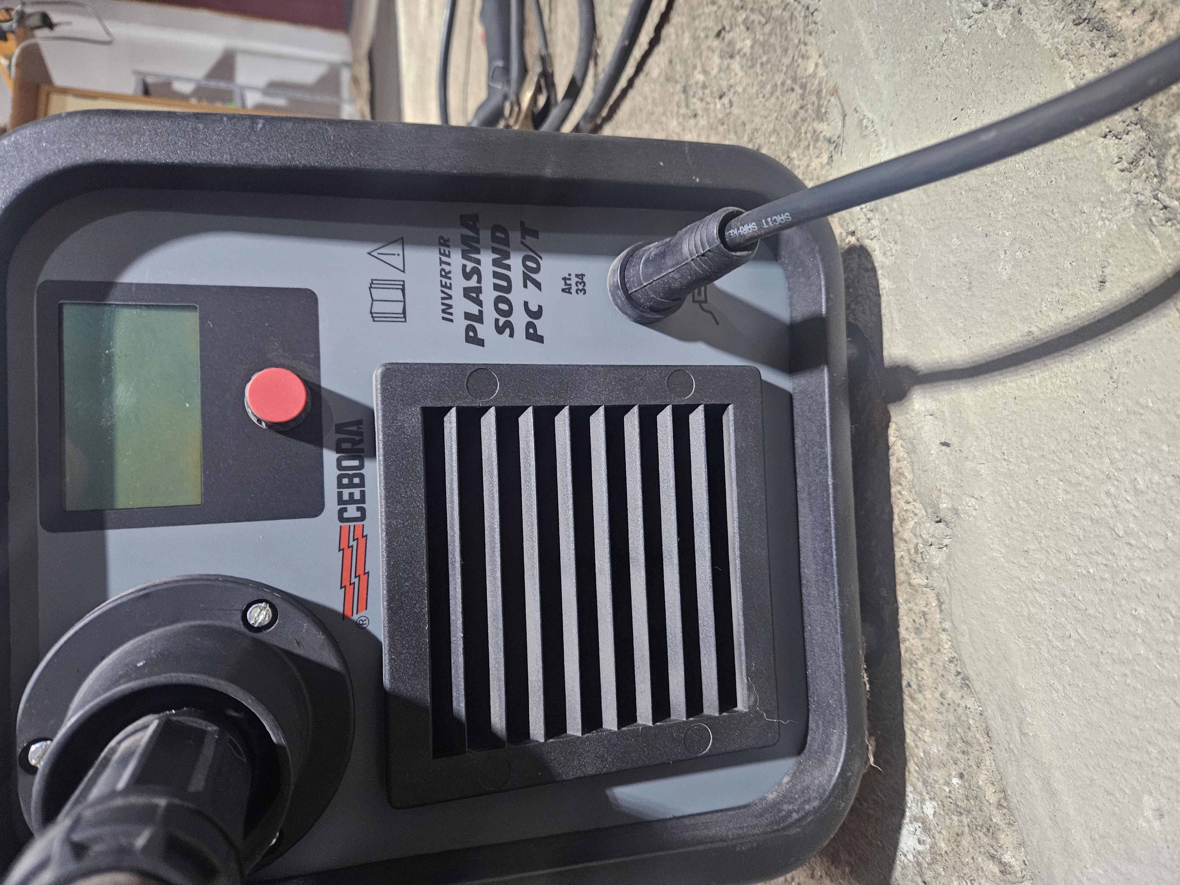 Machine de découpe plasma Cebora PC70/T Faible nombre d'heures