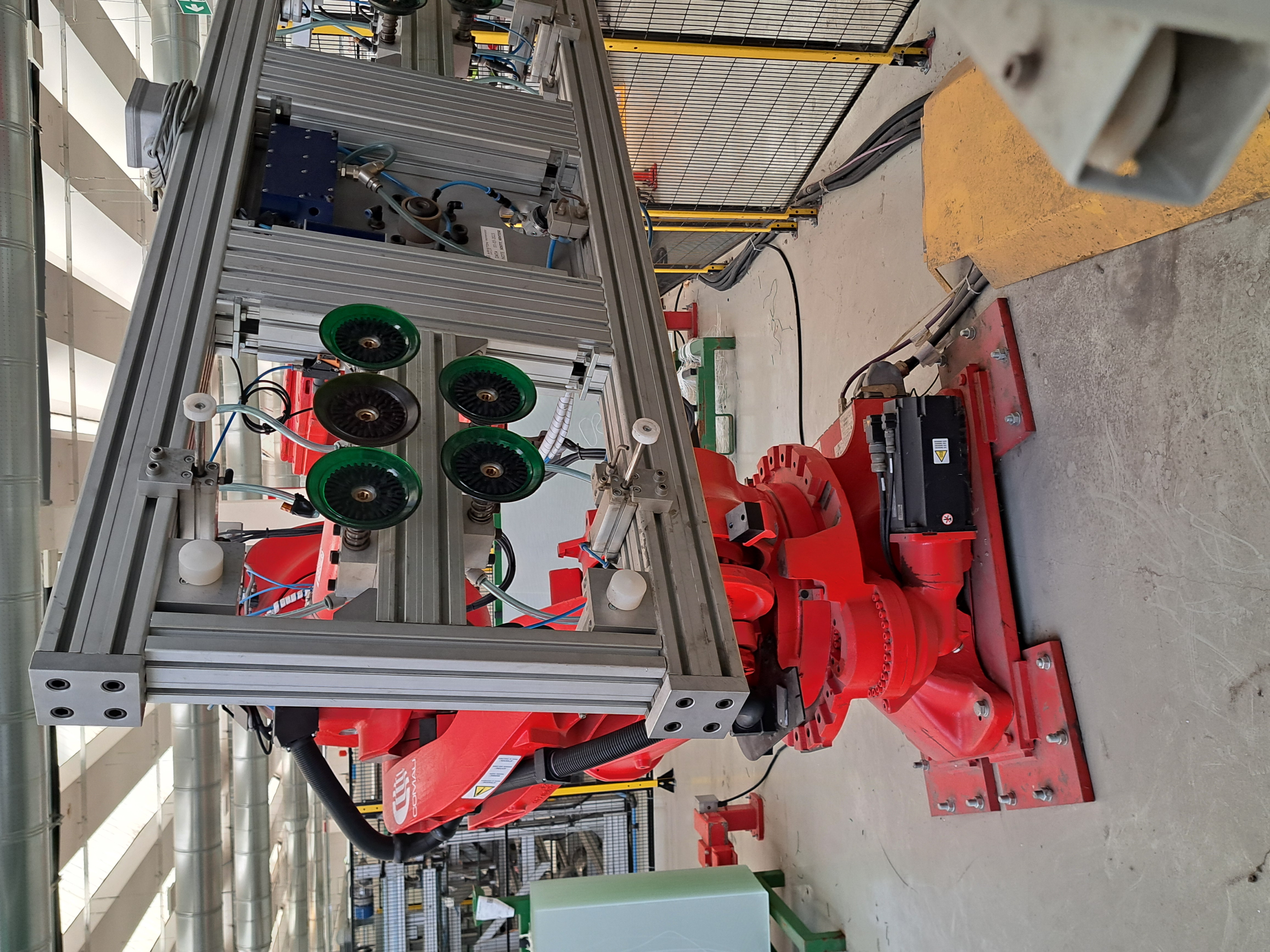 Robot industriel COMAU NJ165