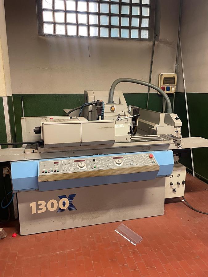 Rectifieuse cylindrique JONES & SHIPMAN 1300X d'occasion