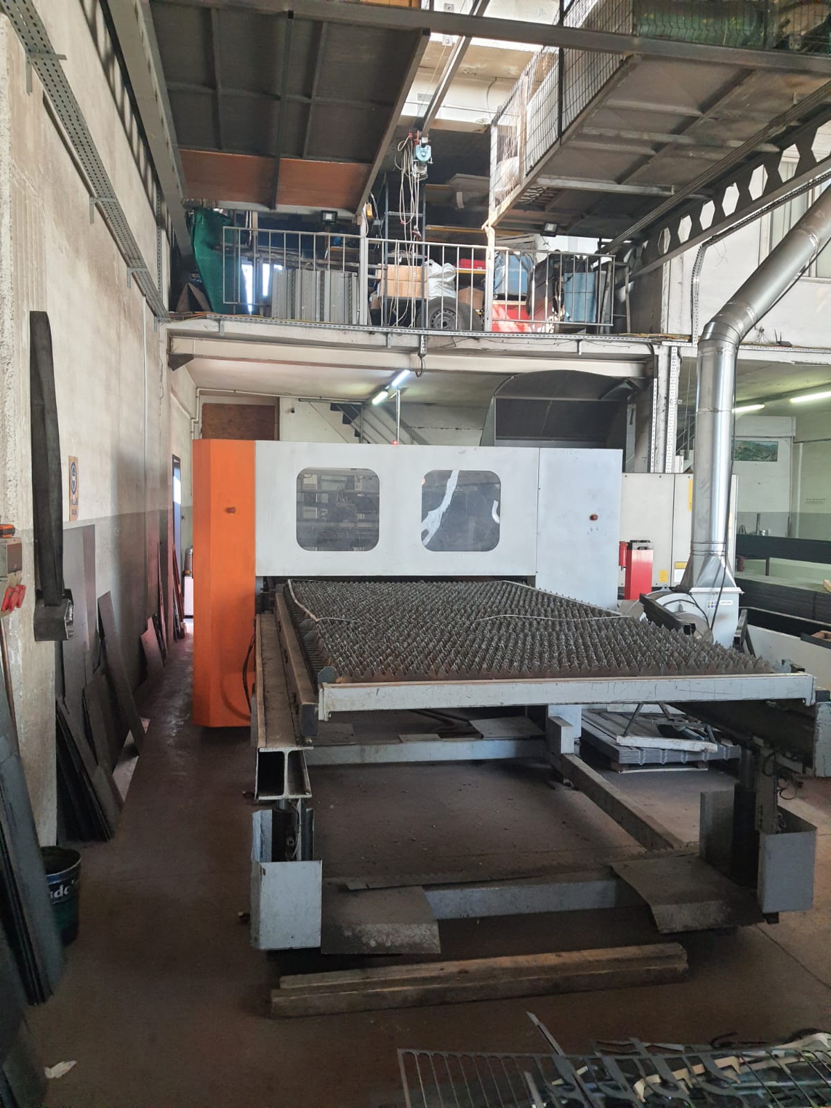 Machine de découpe laser Ermak Lasermak 4000 3x1.5