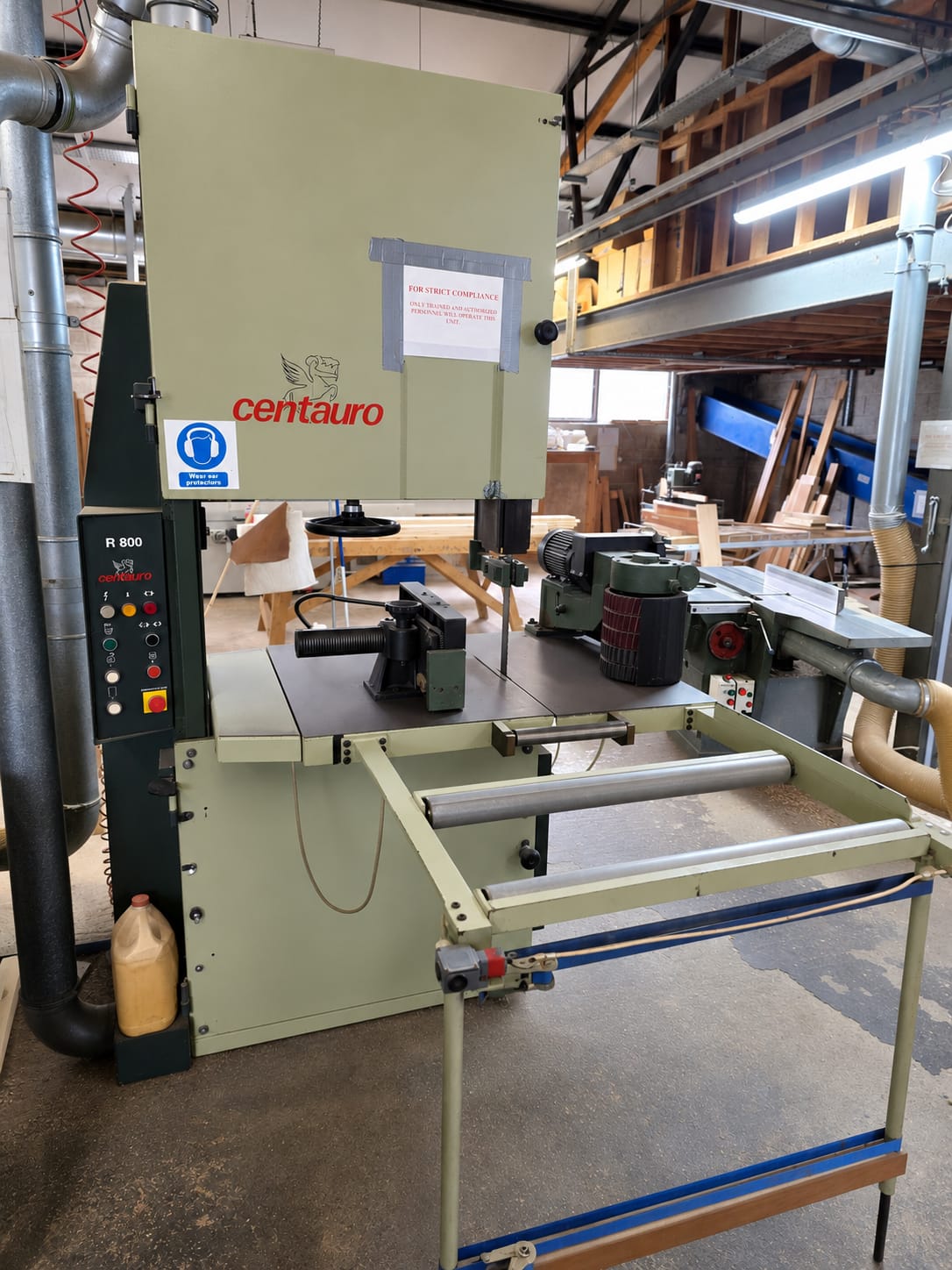 Scie à ruban pour le bois Centauro R800