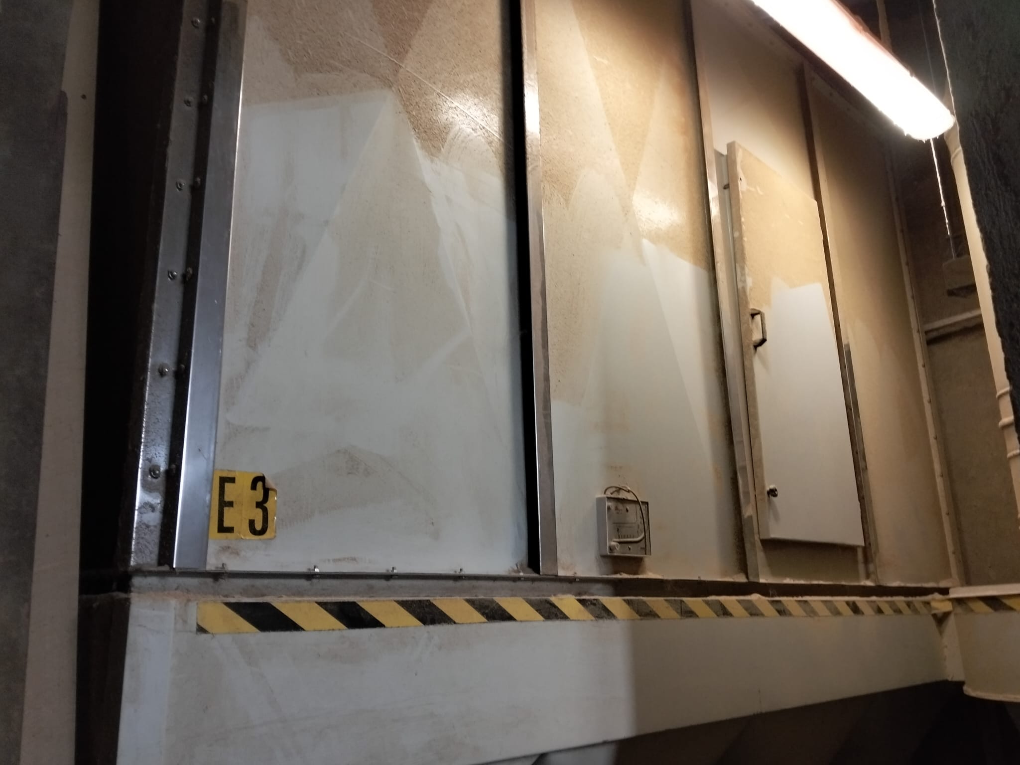 EUROMOTORI Filtre à Manches FM 36 4 Sacs UTILISÉ
