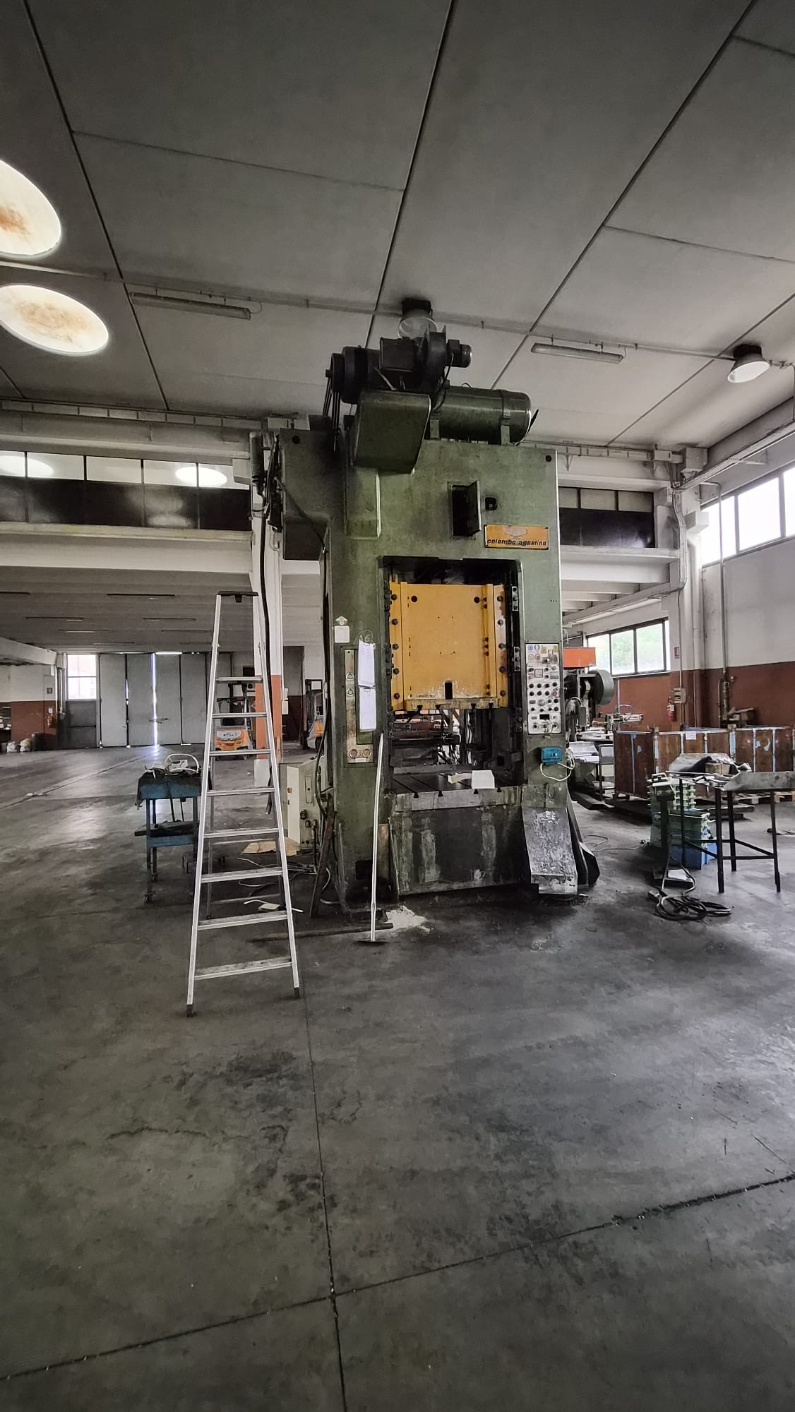 Presse COLOMBO AGOSTINO 110 A 200