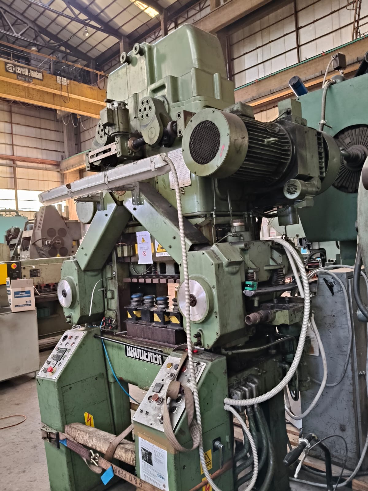 Presse excentrique Bruderer BSTA 40 ton