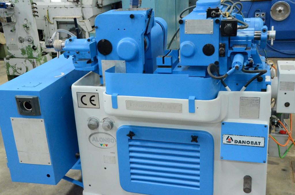 Rectifieuse sans centres Estarta 301 CNC