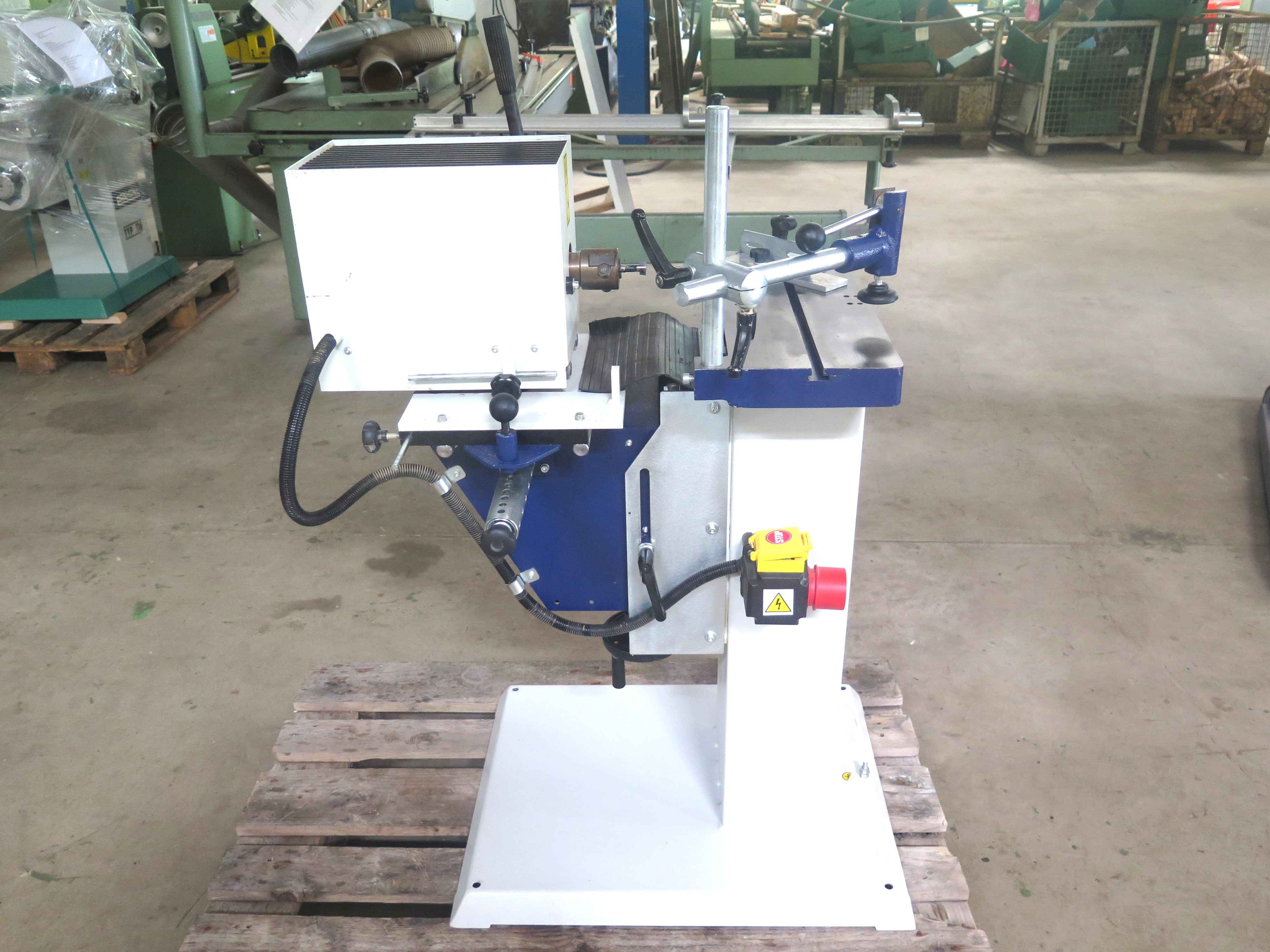 Machine de perçage et d’insertion de tourillons Holzkraft LLB 16 H
