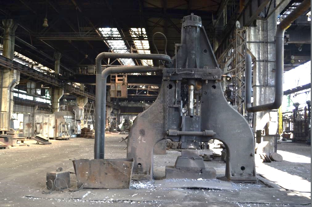 Marteau-pilon Romanian Capacity : 3 tons