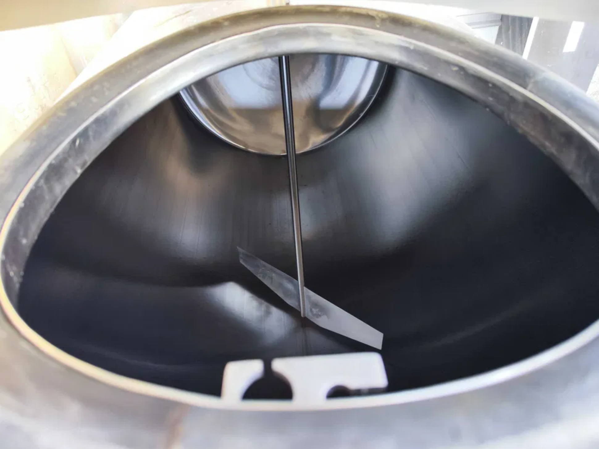 Réservoir de saumure Alfa laval en acier inoxydable 3000Lt avec agitateur