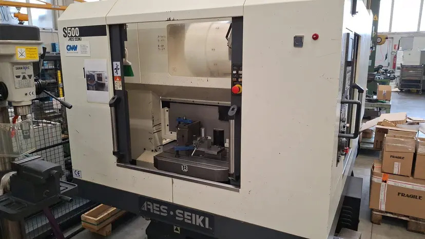 Centre d'usinage avec changeur de palettes ARES SEIKI S500 d'occasion