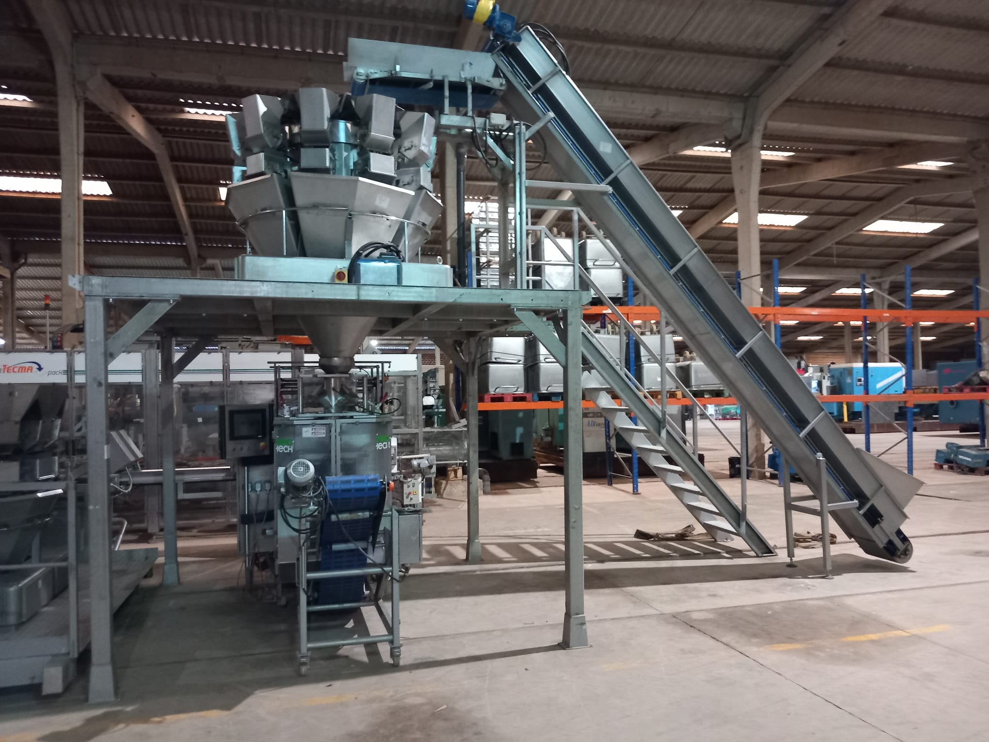 ISHIDA CCW-R-210W-S peseuse avec INNO-TECH 3200R ensacheuse