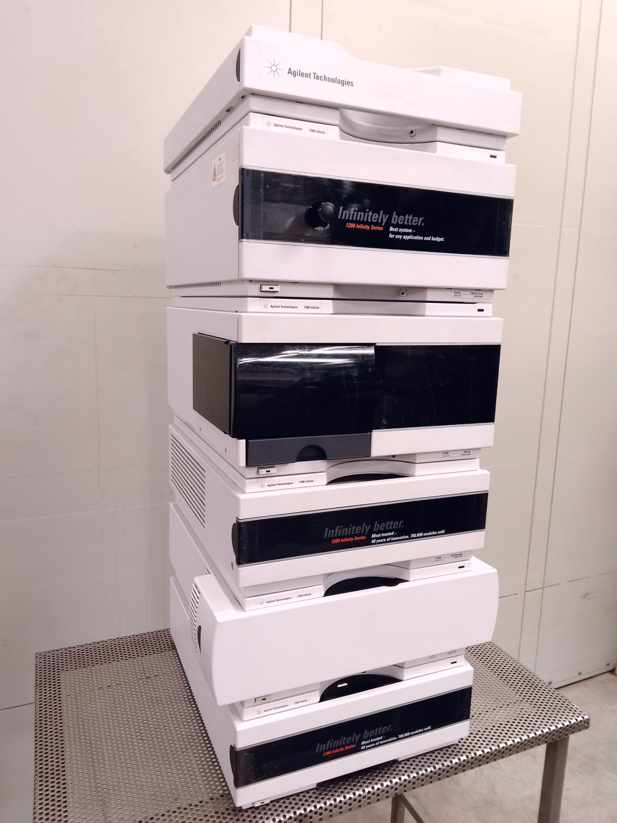 Machine pharmaceutique / chimique AGILENT 1200 INFINITY SERIES