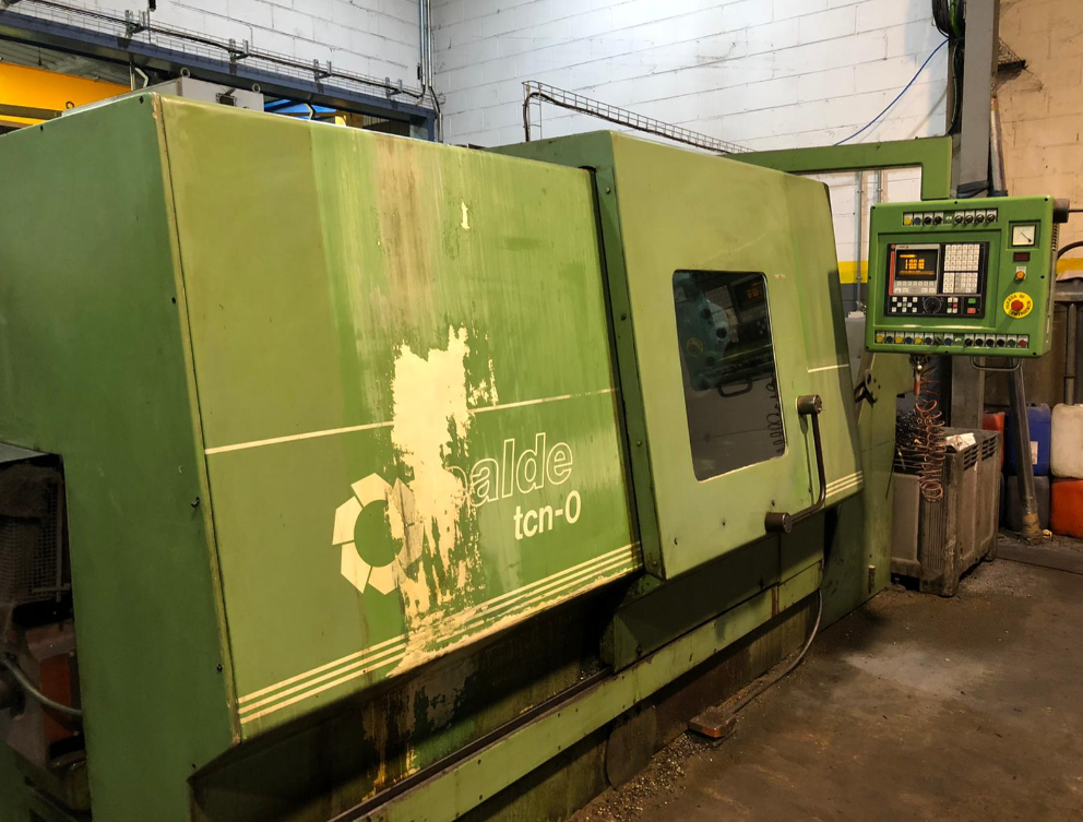 Tour cnc avec outils fixes Lealde TCN-0 d'occasion