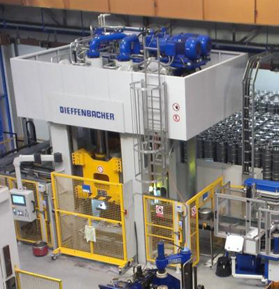 Presse hydraulique DIEFFENBACHER PO 630
