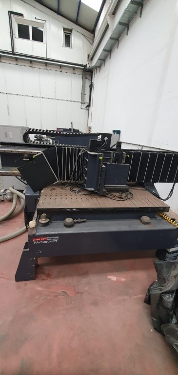 Machine pour le plastique FA 3000VCT FA 3000VCT