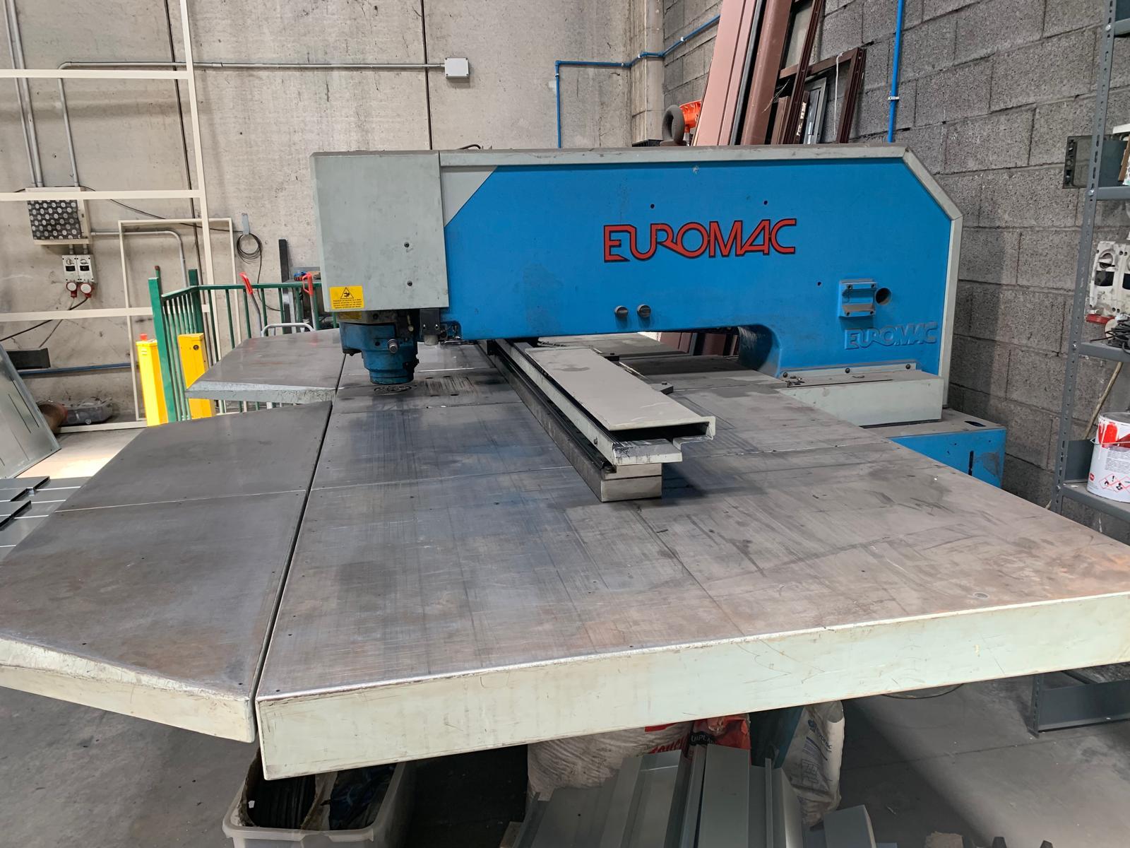 Poinçonneuse à cnc EUROMAC CX1000/30