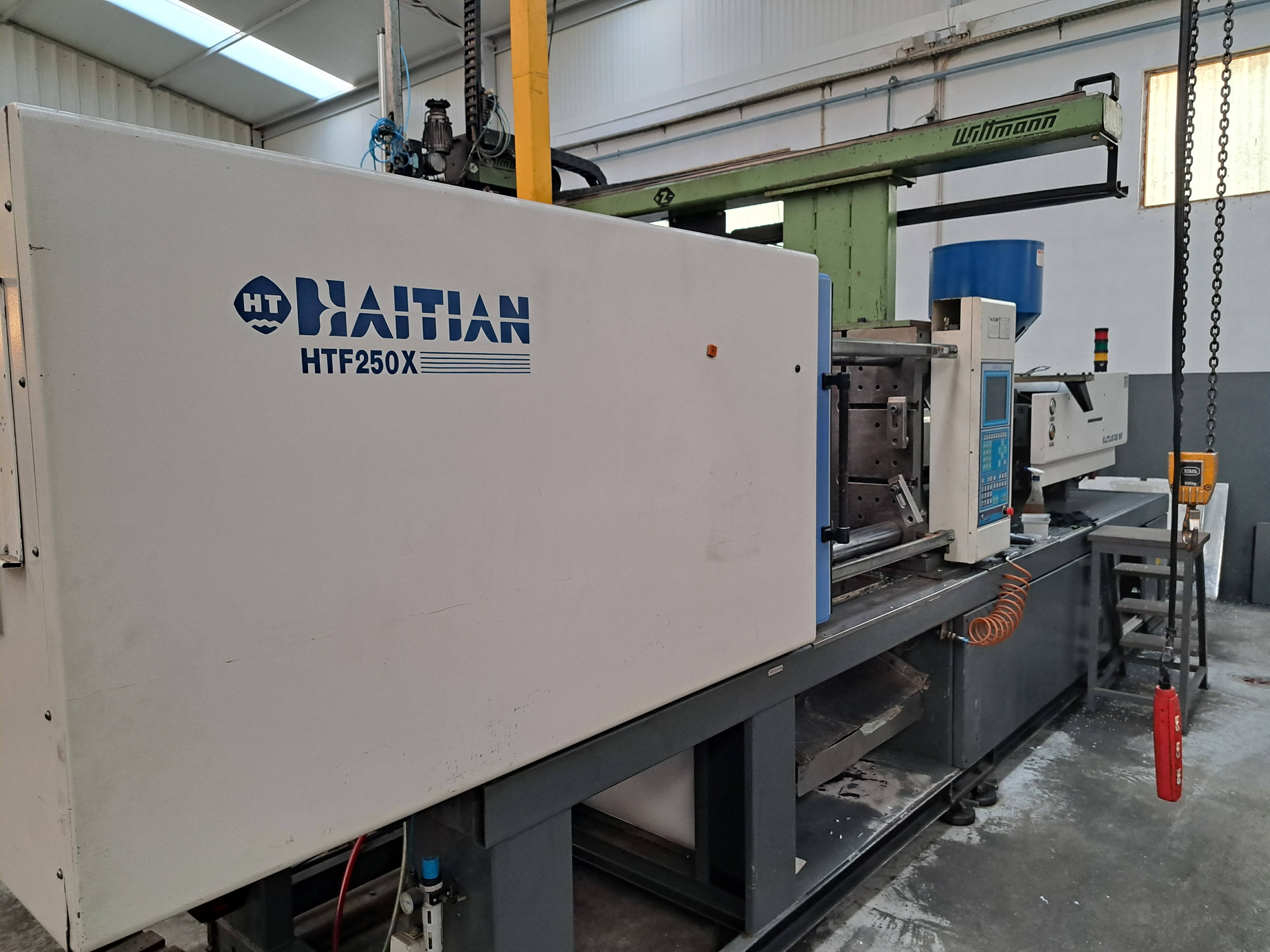 Presse à injecter HAITIAN HTF250X Bonne affaire