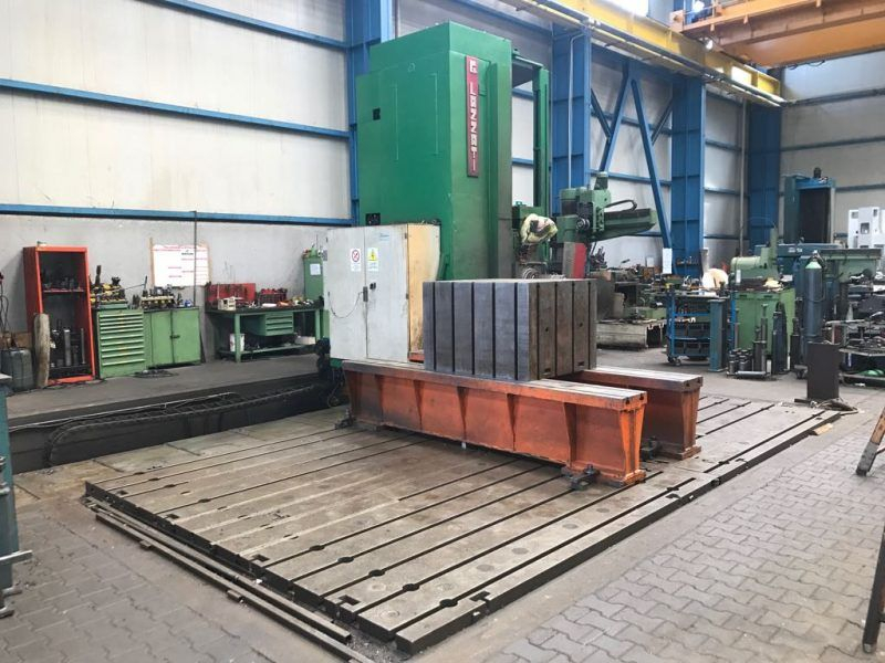 Fraiseuse à montant mobile LAZZATI HB 150 CNC d'occasion