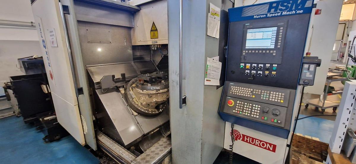 Centre d'usinage 5 axes Huron K2X 8F d'occasion