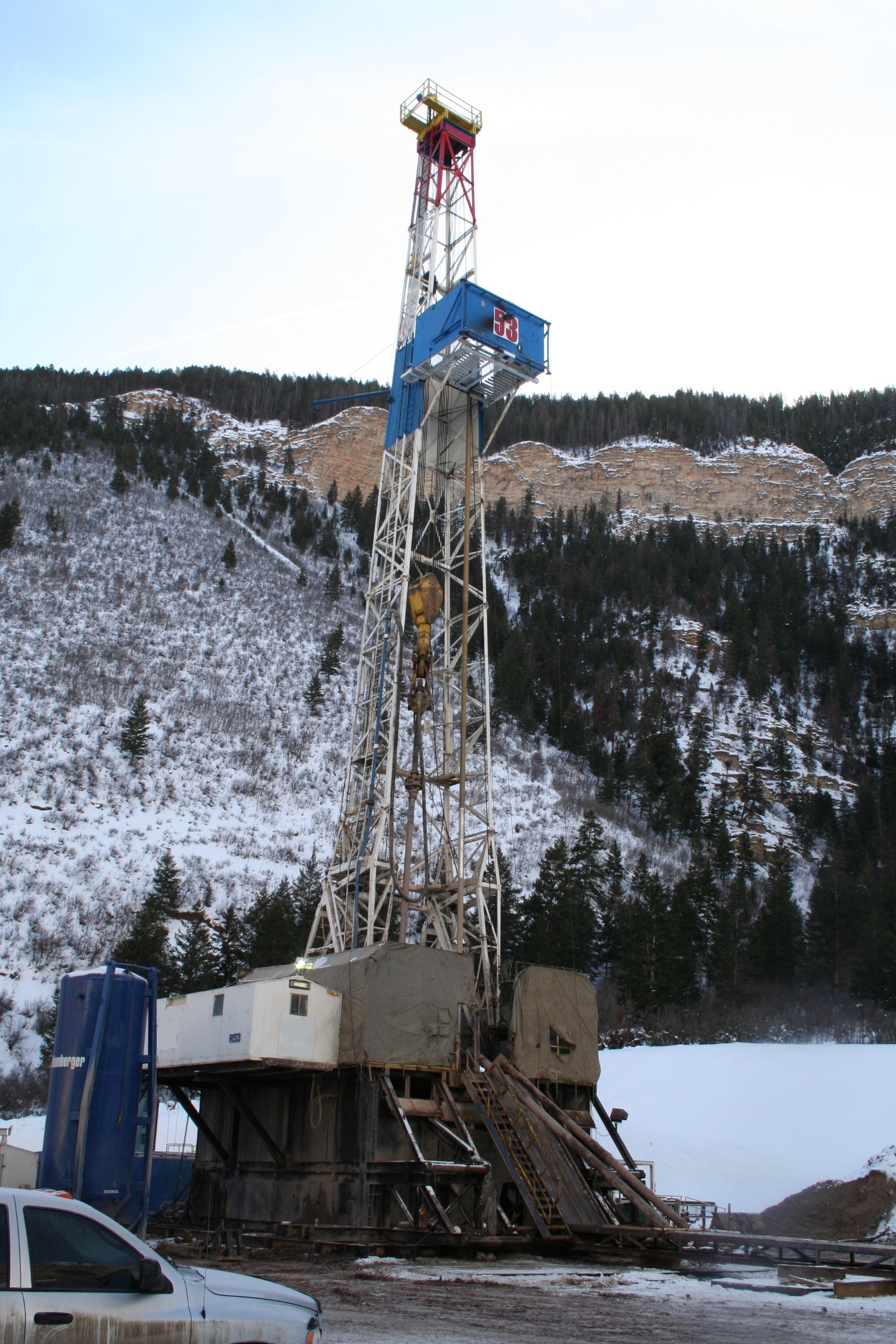 Machine de perçage et d’insertion de tourillons National 610E