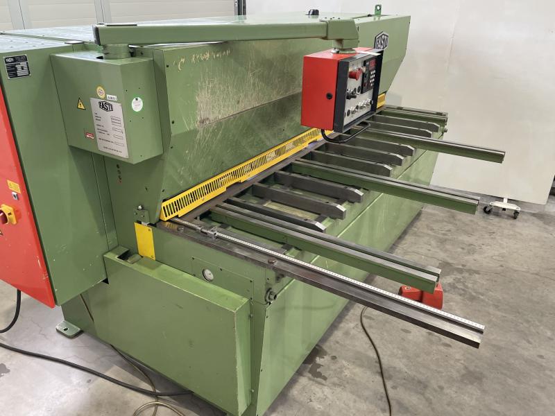 Cisaille guillotine hydraulique FASTI 509 - 25/4