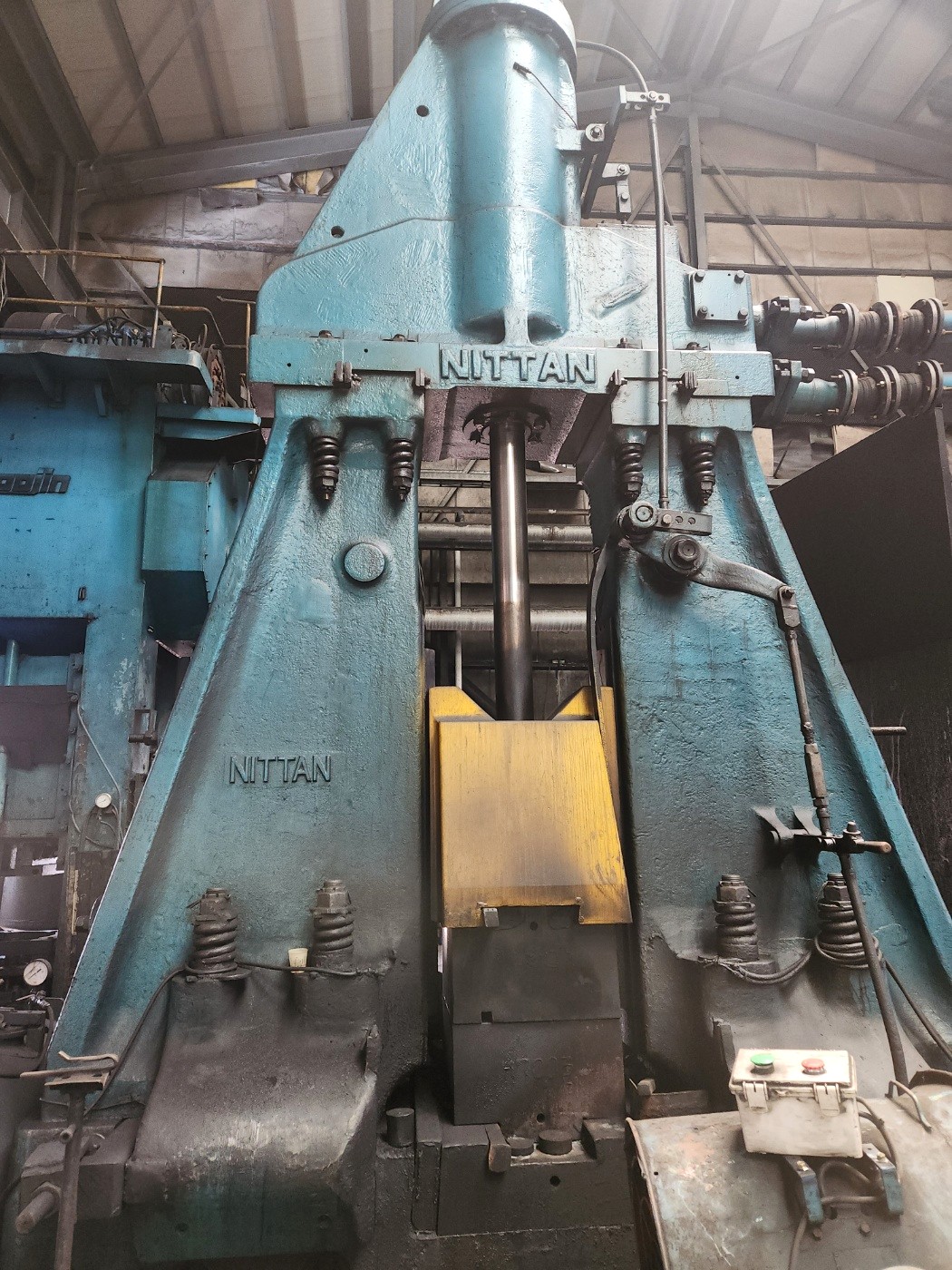 Marteau-pilon Nittan 3 Ton Hyd. Hammer