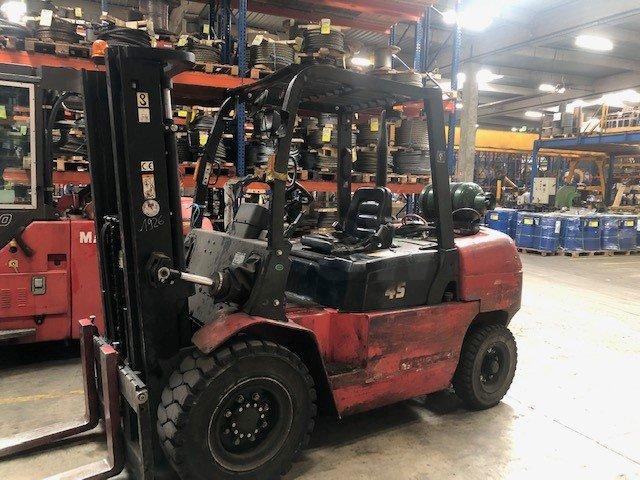 Chariot élévateur diesel Hangcha R45G