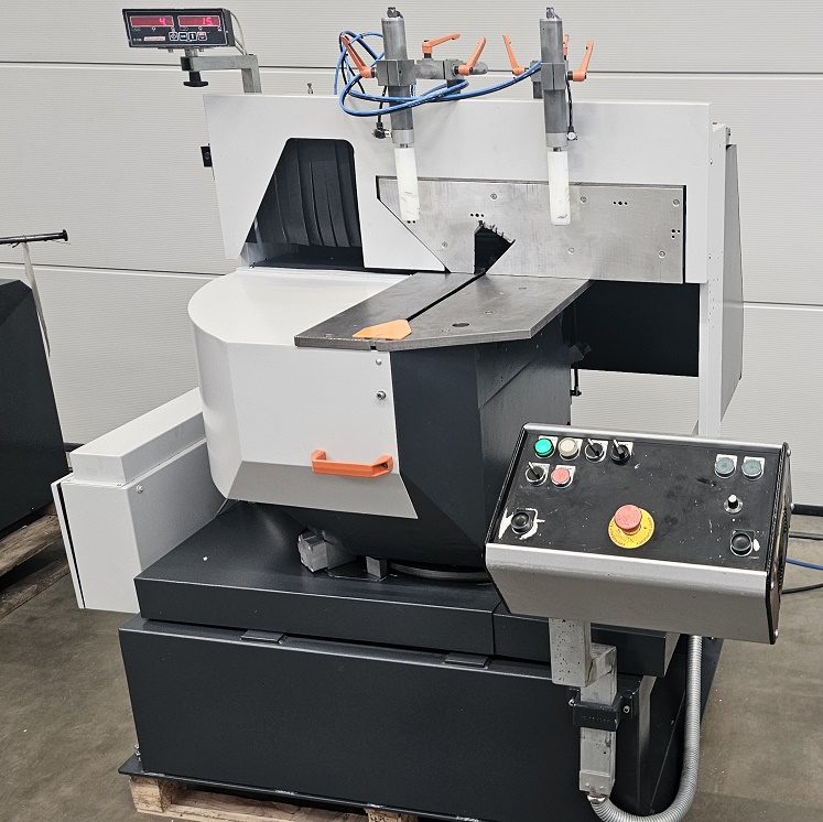 Scie Elumatec MGS 205 d'occasion pour le métal