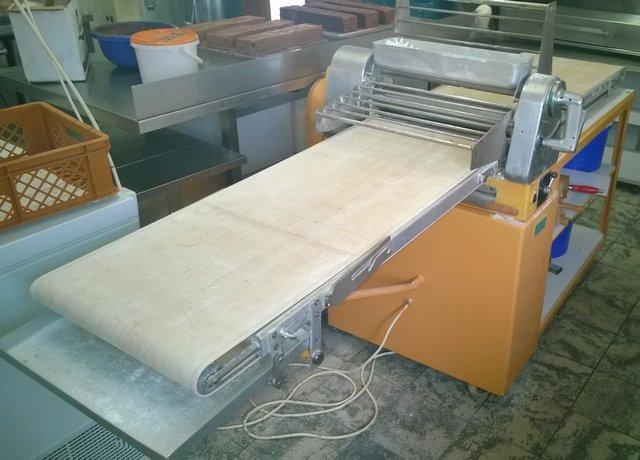 Seewer Ronda 5/5 Langroller für Brote - 42100