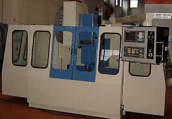Centre d'usinage vertical ANAYAK ANAK MATIC 9 d'occasion