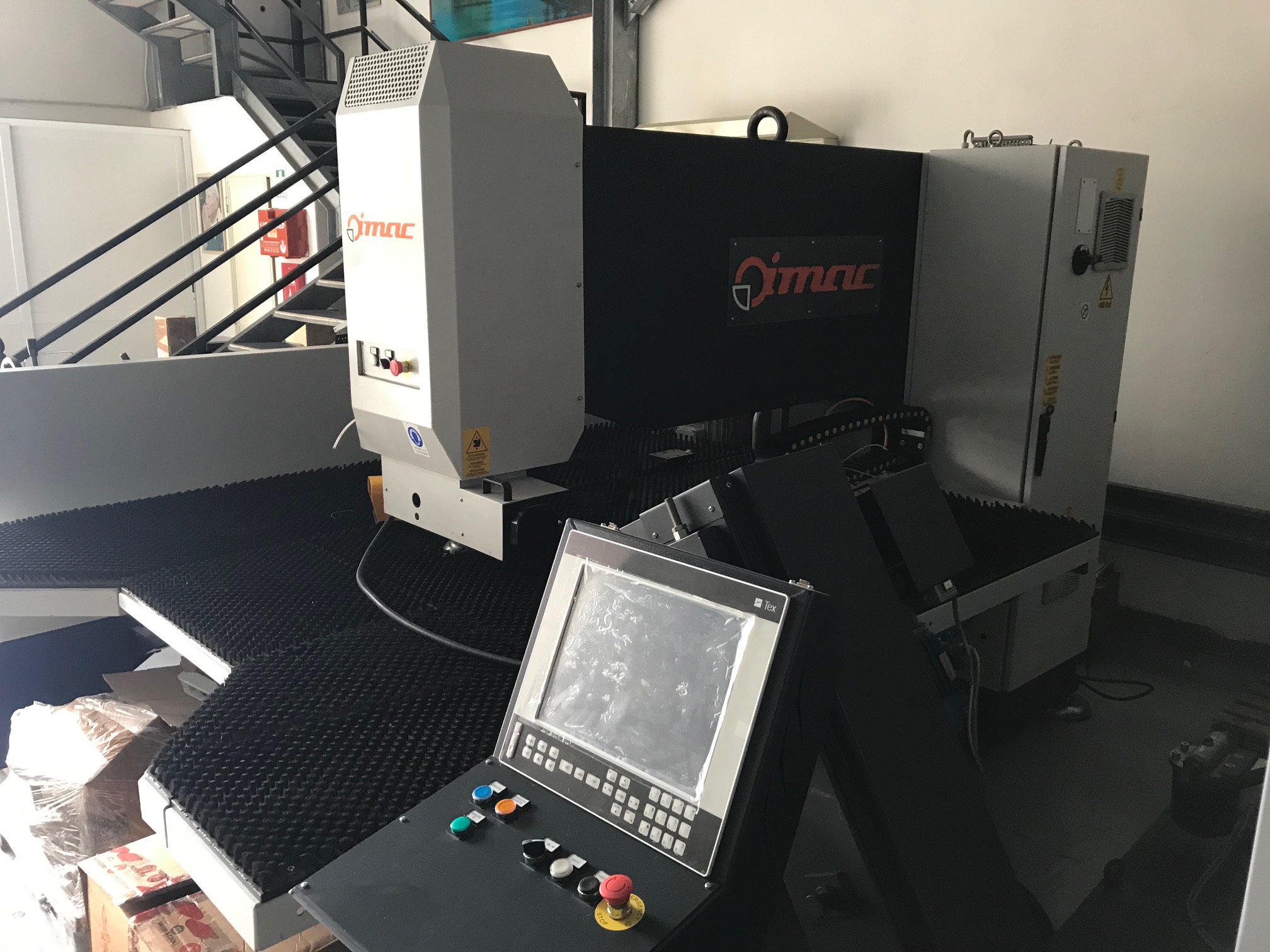 Poinçonneuse à cnc IMAC HPS 1000