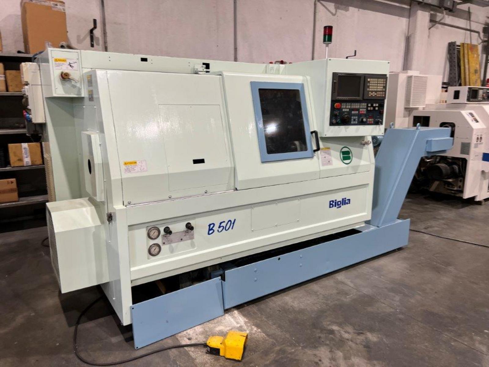 Tour motorisé cnc Biglia B 501 d'occasion