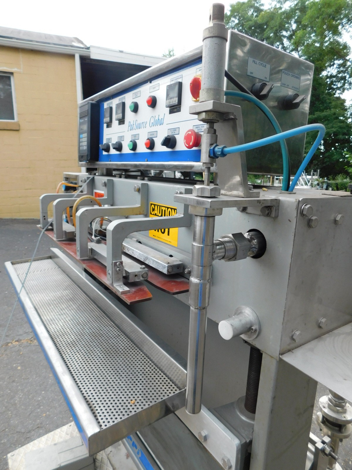 Ligne de formage remplissage operculage Ppi Technologies Mini Pmp