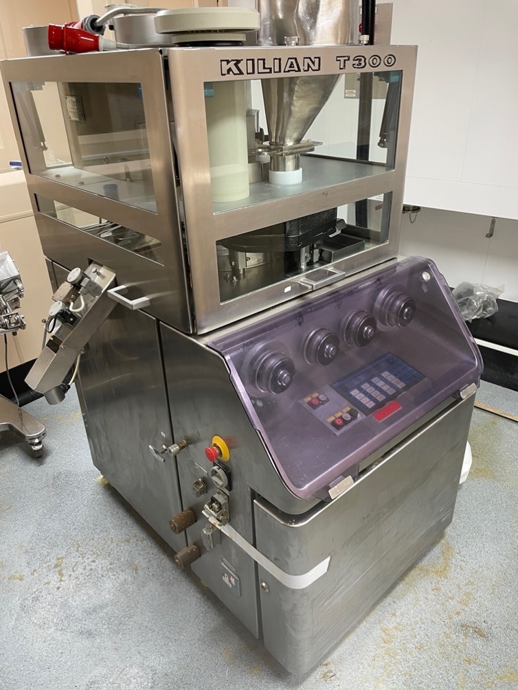 Presse à comprimés rotative KILIAN T300