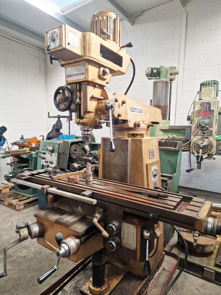 Fraiseuse universelle ELLIOTT MILMOR TURRET MILL