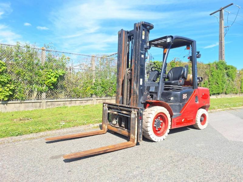 Chariot élévateur diesel Hangcha XF35G