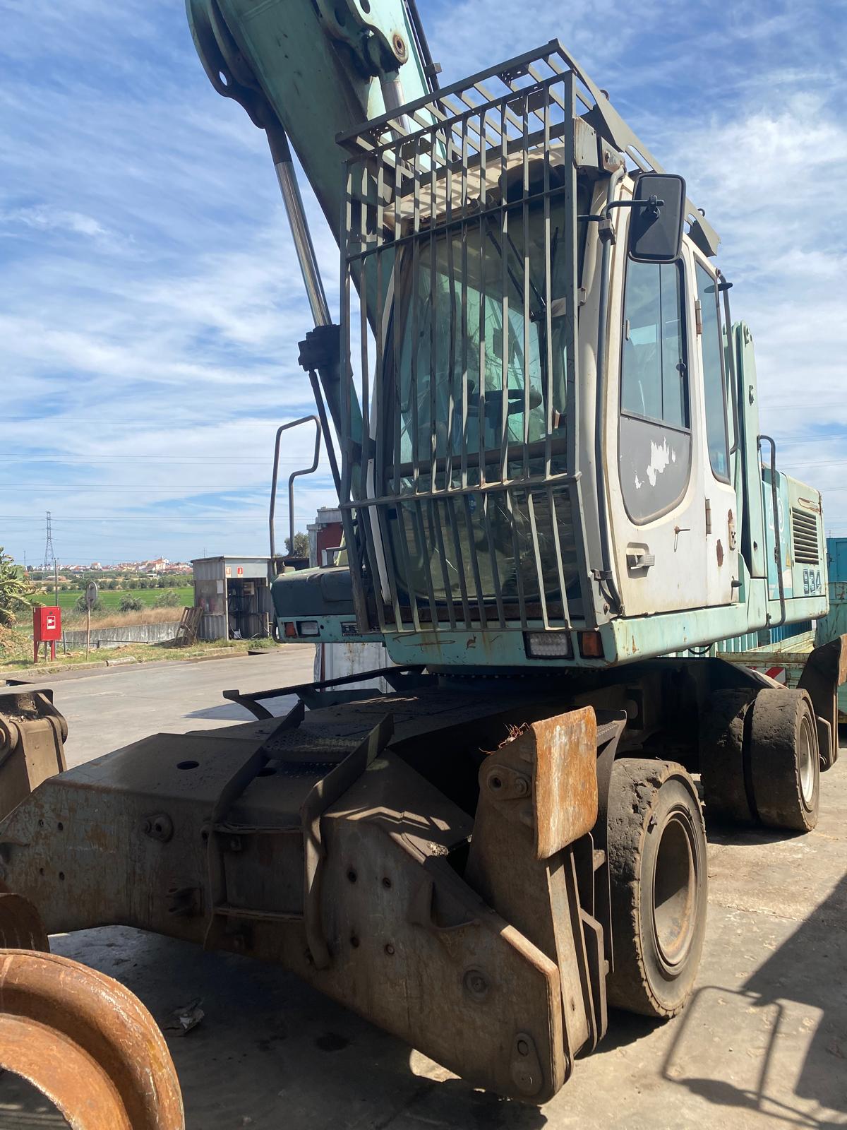 Excavateur Liebherr A934 C