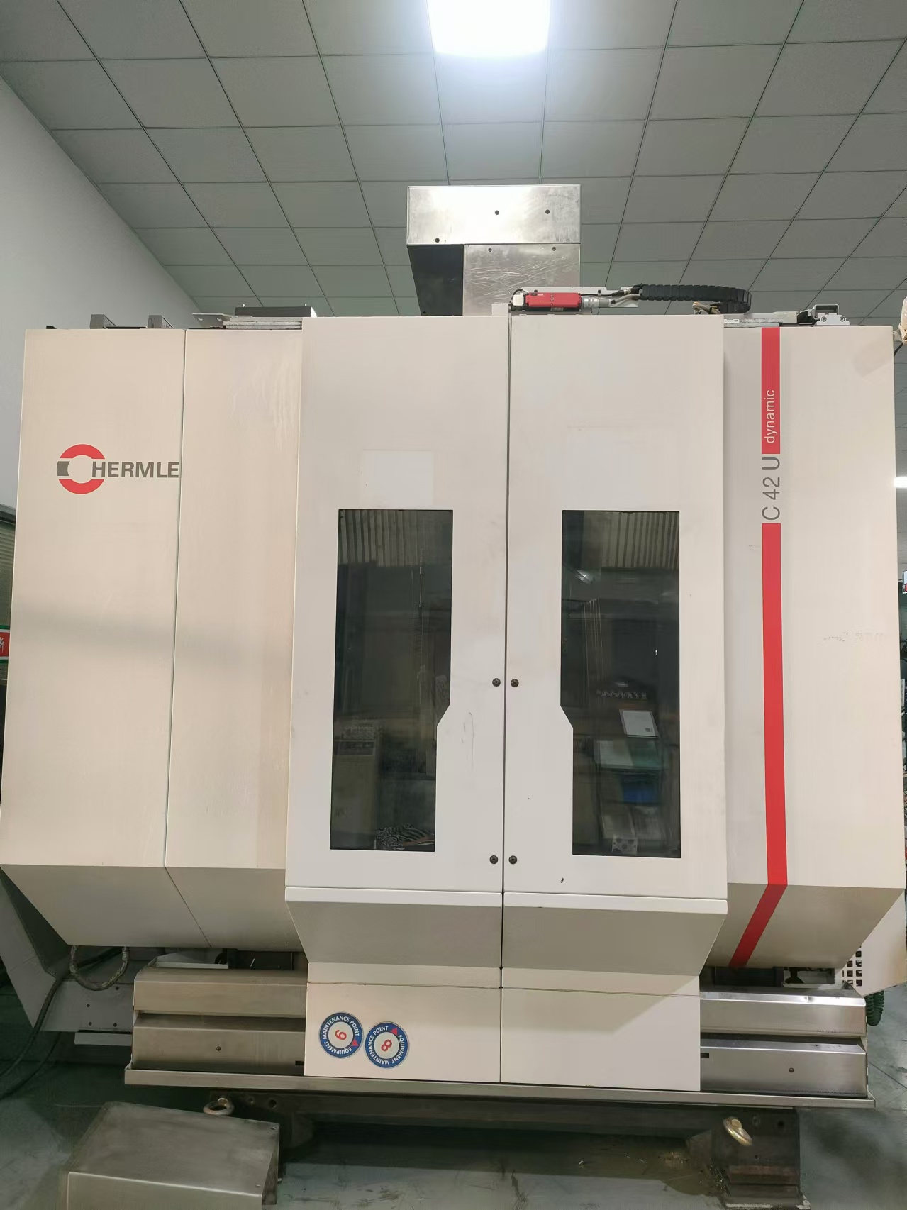 Centre d'usinage 5 axes HERMLE C42U
