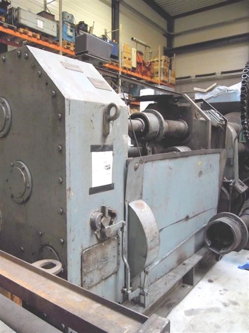 Rouleuse de tôle à 3 rouleaux Haeusler KRMA3000/30-50