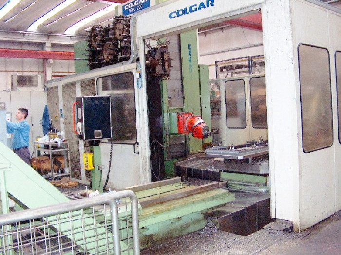 Fraiseuse à banc fixe Colgar PROG 200 TR 9 P d'occasion