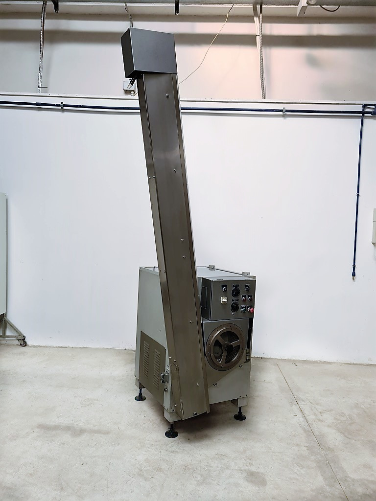 Distributeur FARMATIC SC1000