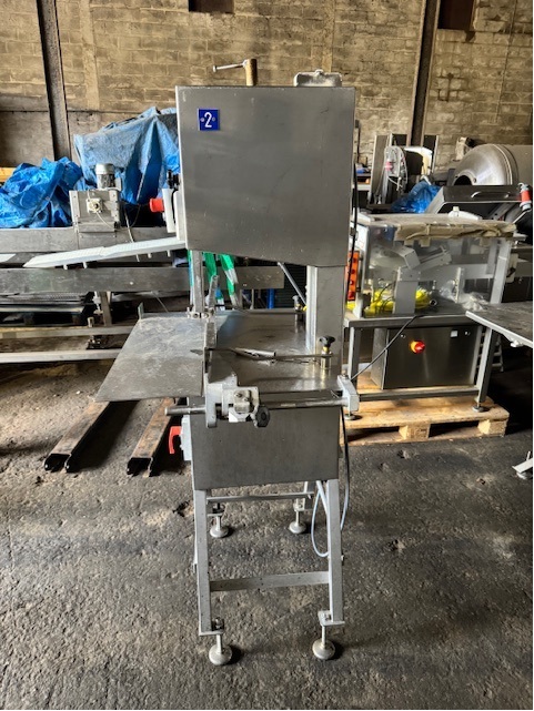 AEW 350 Cutter