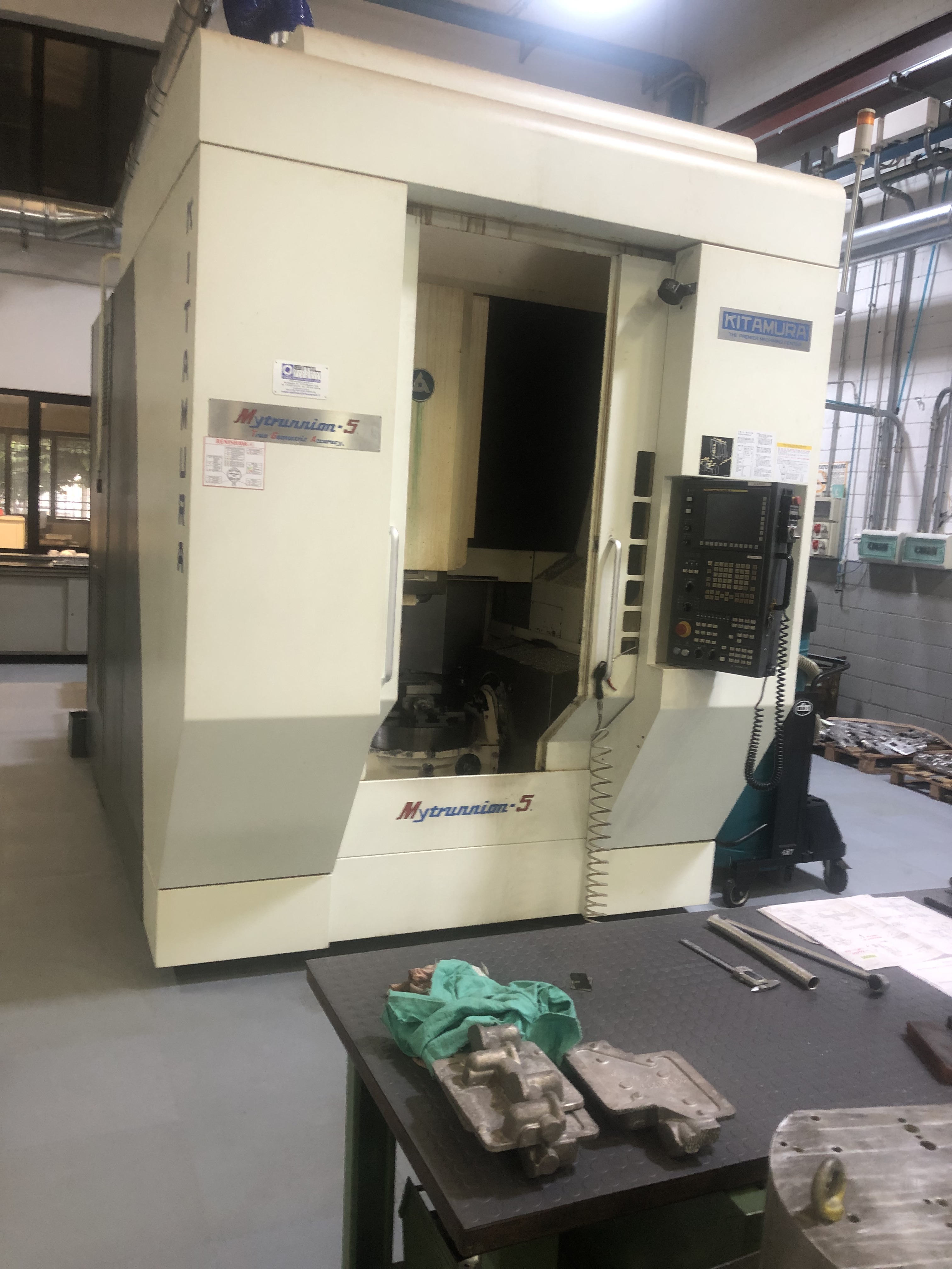Centre d'usinage 5 axes KITAMURA MYTRUNNION 5 d'occasion