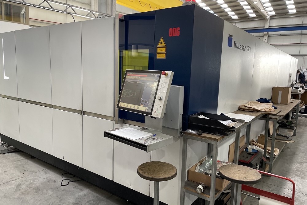 Machine de découpe laser TRUMPF TruLaser 3060 fiber (L66)