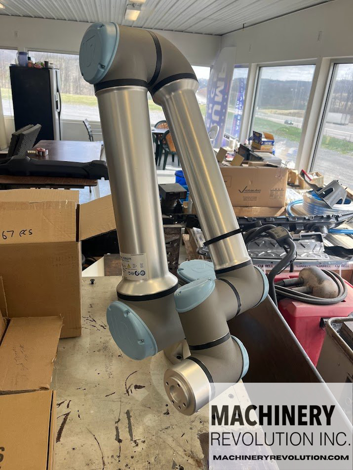 2023 UNIVERSAL ROBOTS UR 10 E Robot Collaboratif ***Jamais Utilisé***